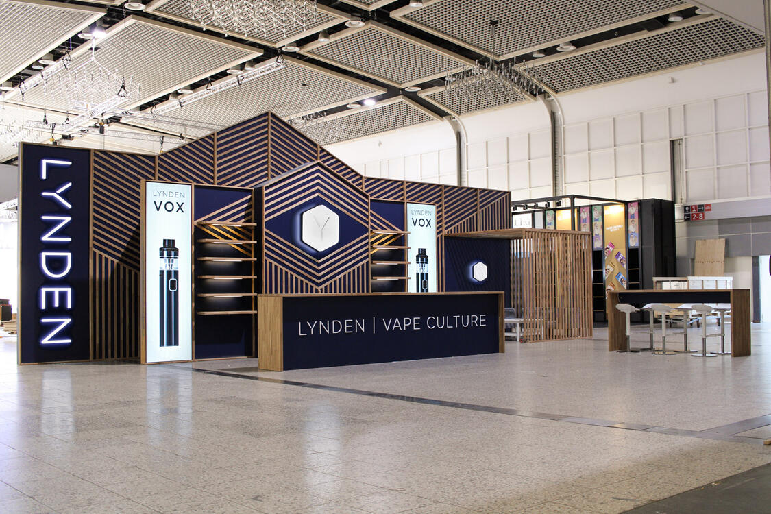 Lynden izstāžu siena